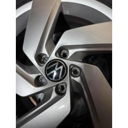 4 Jantes 17 pouces origines VW Golf 8 GTI / GTE + 4 pneus