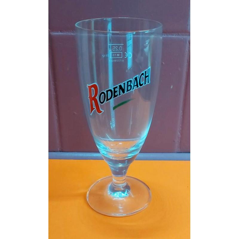 6 verres Rodenbach sur pied