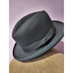 Vintage hoed zwatt Brummel's maat 56
